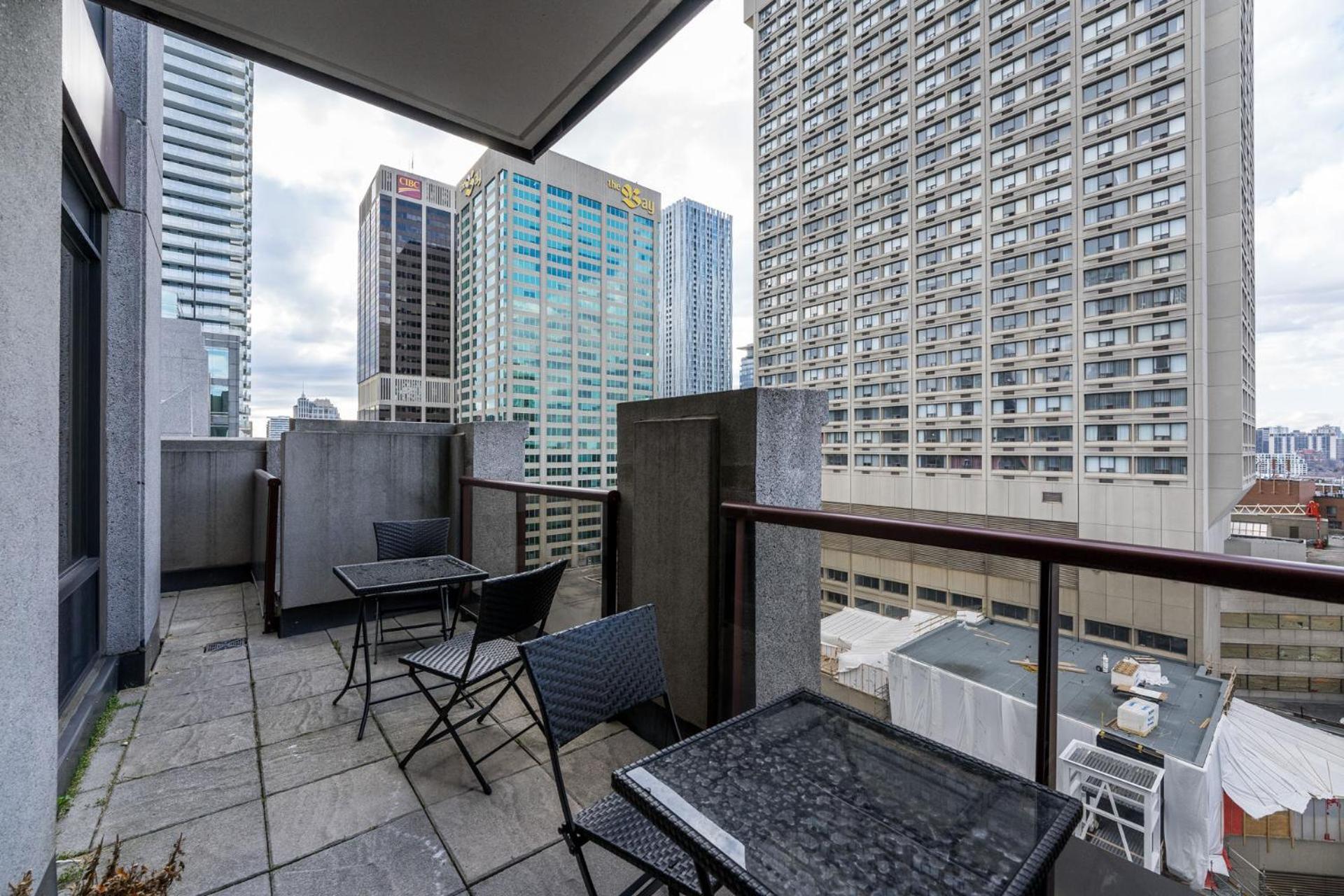 טורונטו Sky Suites Yorkville מראה חיצוני תמונה
