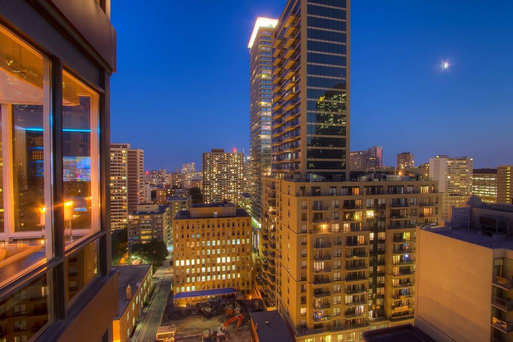 טורונטו Sky Suites Yorkville חדר תמונה